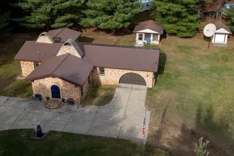 10279 Finley Lake Avenue