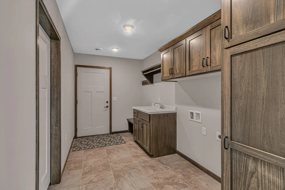 129 Highlands Boulevard Melrose, MN 56352