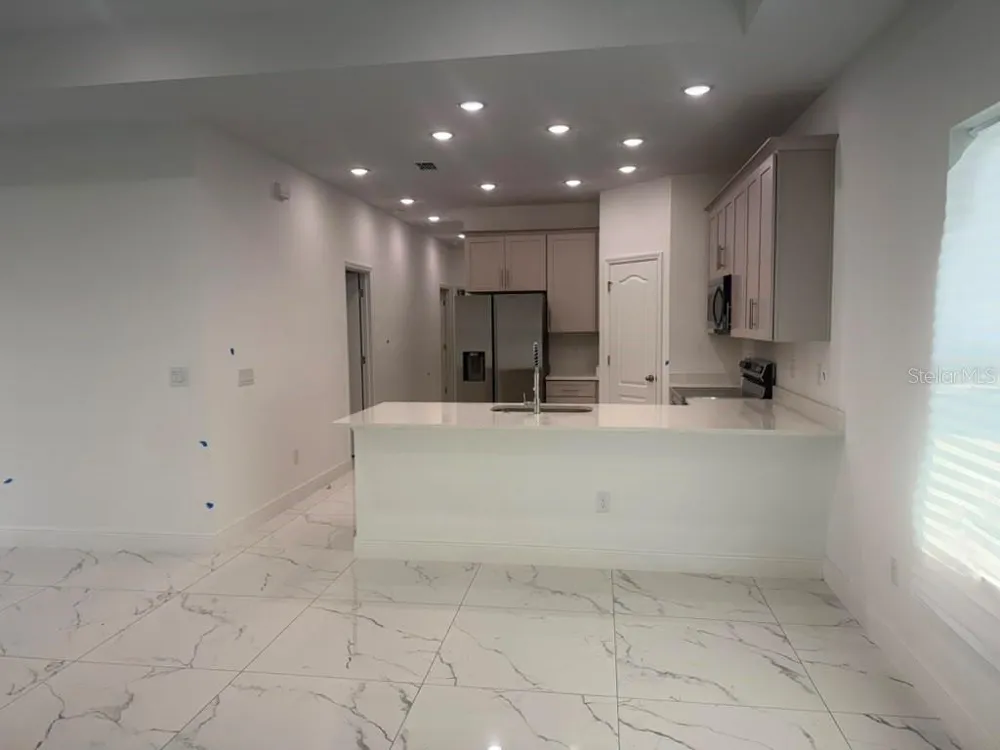 125 PINE STREET Orlando, FL 32824