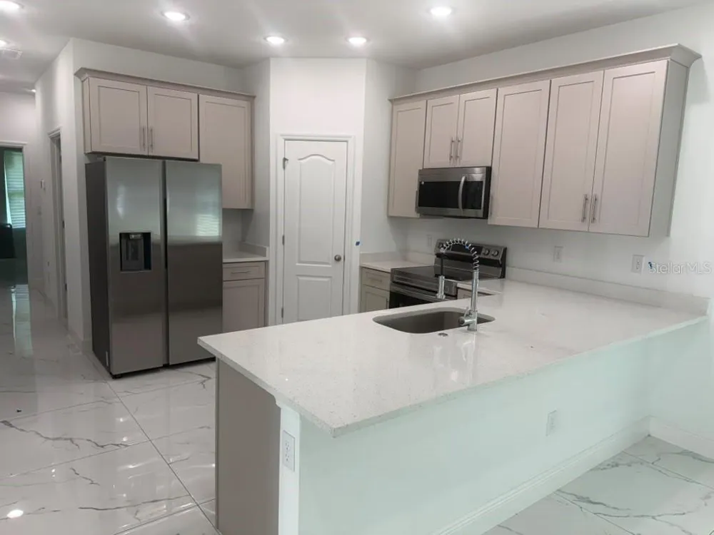 125 PINE STREET Orlando, FL 32824
