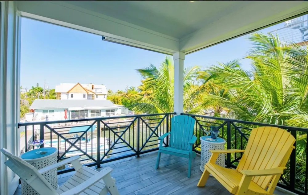401 20TH PLACE Bradenton Beach, FL 34217