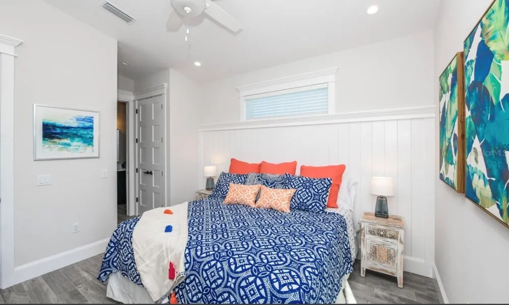 401 20TH PLACE Bradenton Beach, FL 34217