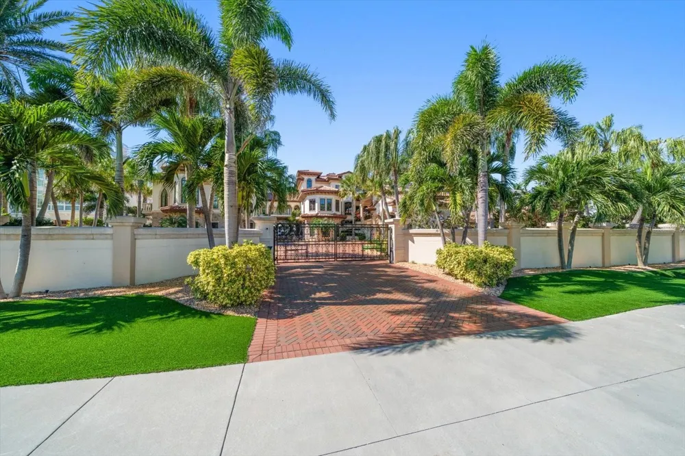 1700 GULF BOULEVARD Belleair Beach, FL 33786