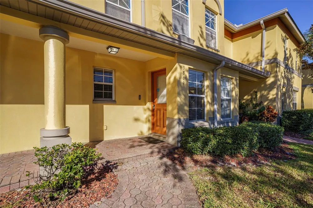 3869 ISLAND WAY St Petersburg, FL 33705