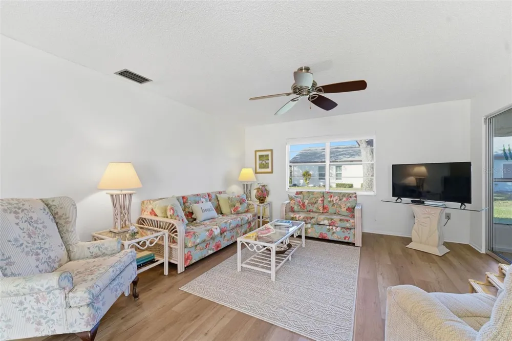 605 APPLE LANE Englewood, FL 34223