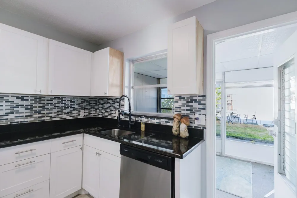 9905 DAHLIA STREET #27 Pinellas Park, FL 33782