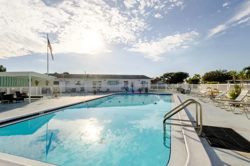 9905 DAHLIA STREET #27 Pinellas Park, FL 33782