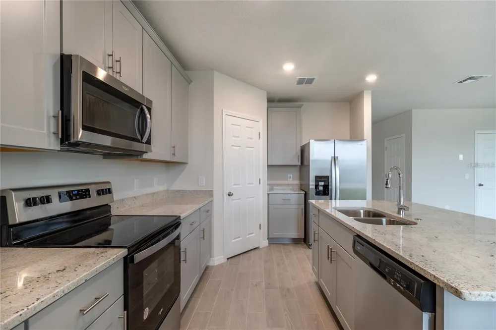 3033 CASSIDY LANE Haines City, FL 33844