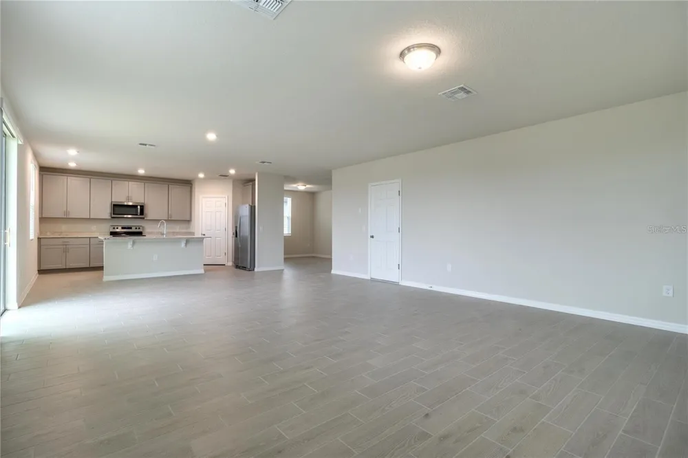 3033 CASSIDY LANE Haines City, FL 33844
