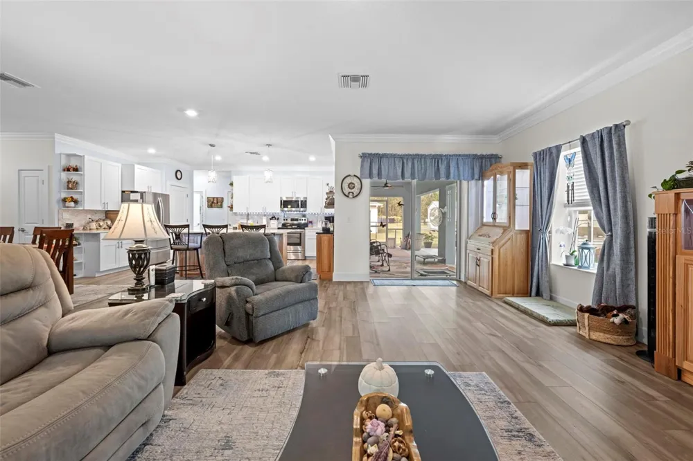 18062 MALIBAR ROAD Weeki Wachee, FL 34614