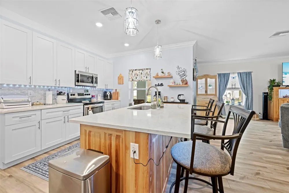 18062 MALIBAR ROAD Weeki Wachee, FL 34614