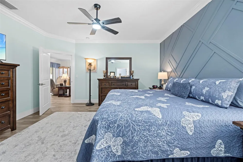 18062 MALIBAR ROAD Weeki Wachee, FL 34614
