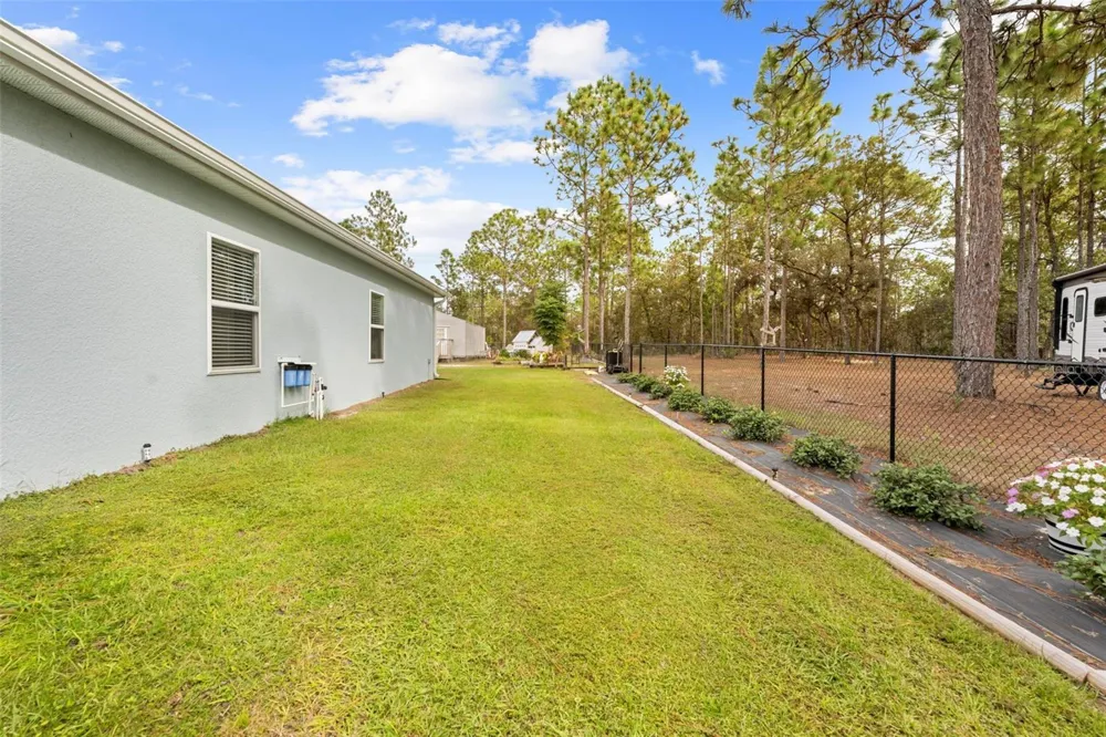 18062 MALIBAR ROAD Weeki Wachee, FL 34614