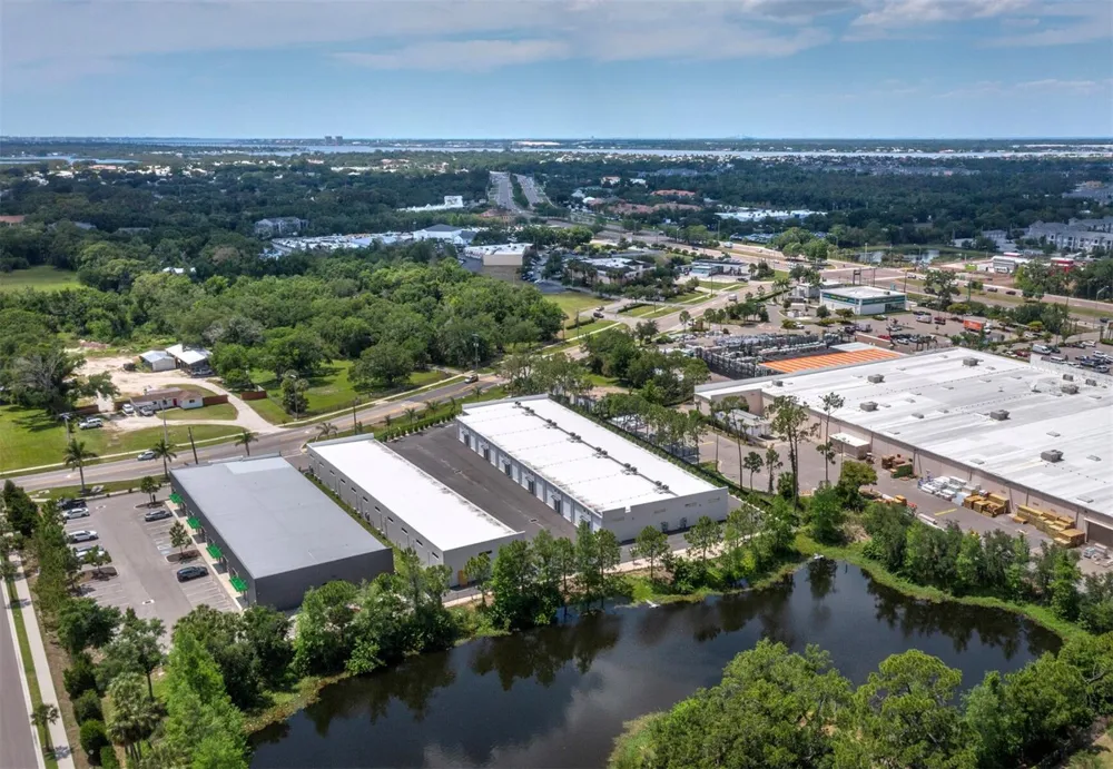 829 57TH STREET E #28 Bradenton, FL 34208