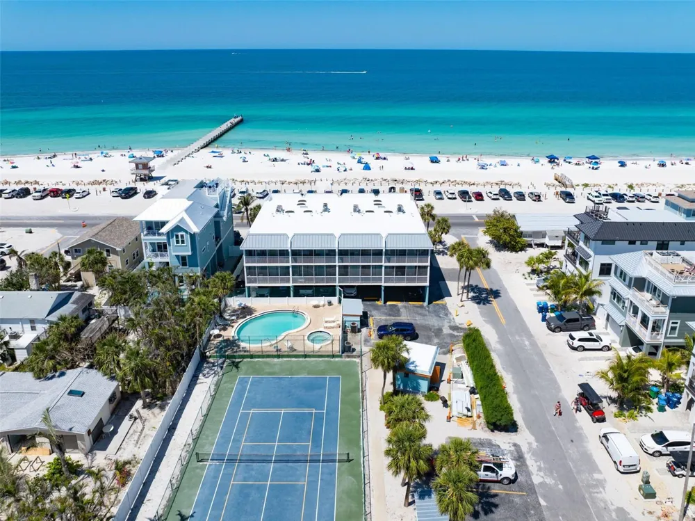 901 GULF DRIVE S #14 Bradenton Beach, FL 34217