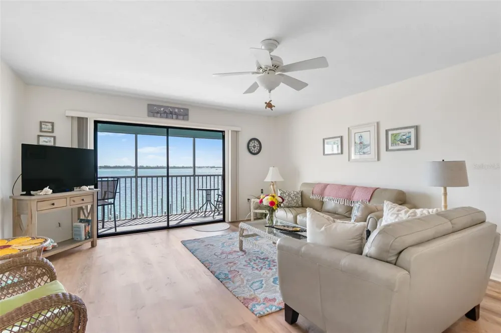 901 GULF DRIVE S #14 Bradenton Beach, FL 34217