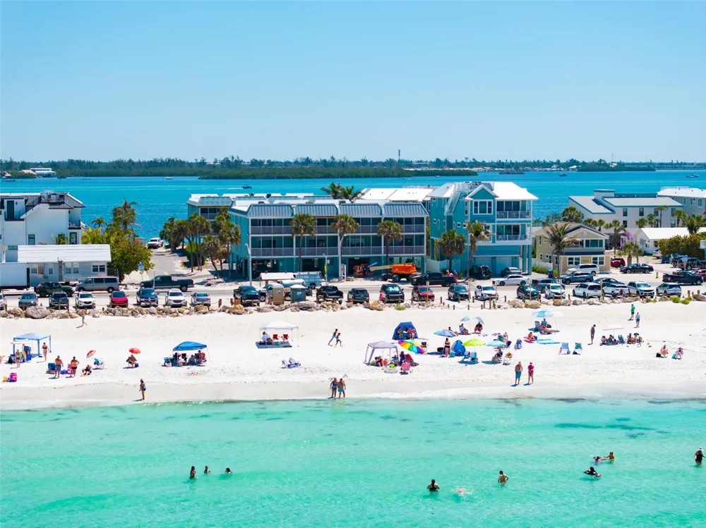 901 GULF DRIVE S #14 Bradenton Beach, FL 34217