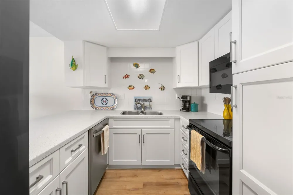 901 GULF DRIVE S #14 Bradenton Beach, FL 34217