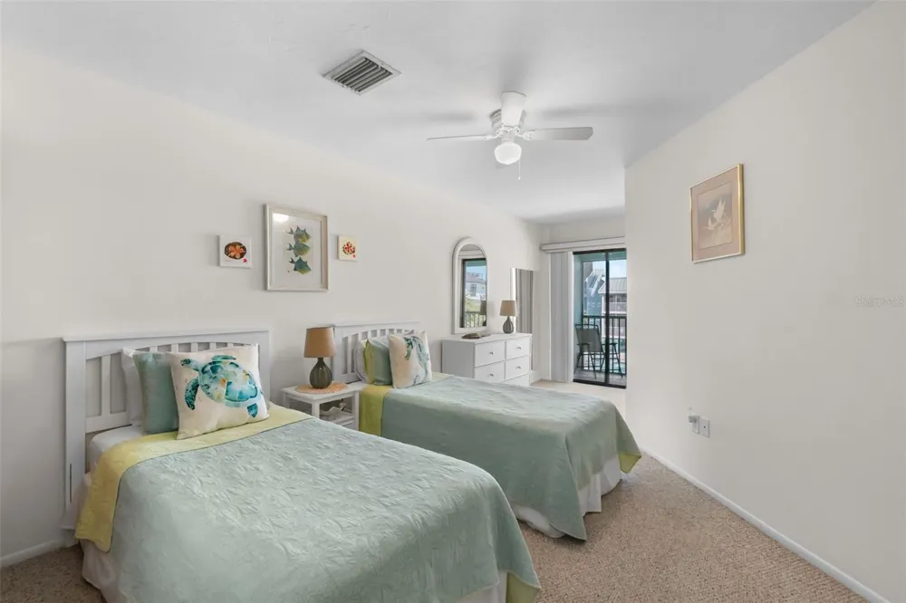 901 GULF DRIVE S #14 Bradenton Beach, FL 34217