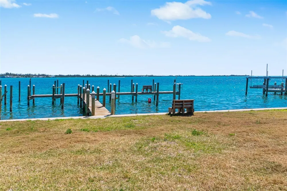 901 GULF DRIVE S #14 Bradenton Beach, FL 34217