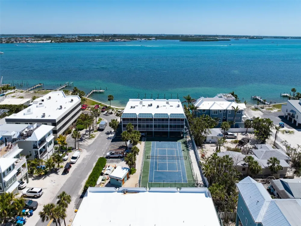 901 GULF DRIVE S #14 Bradenton Beach, FL 34217