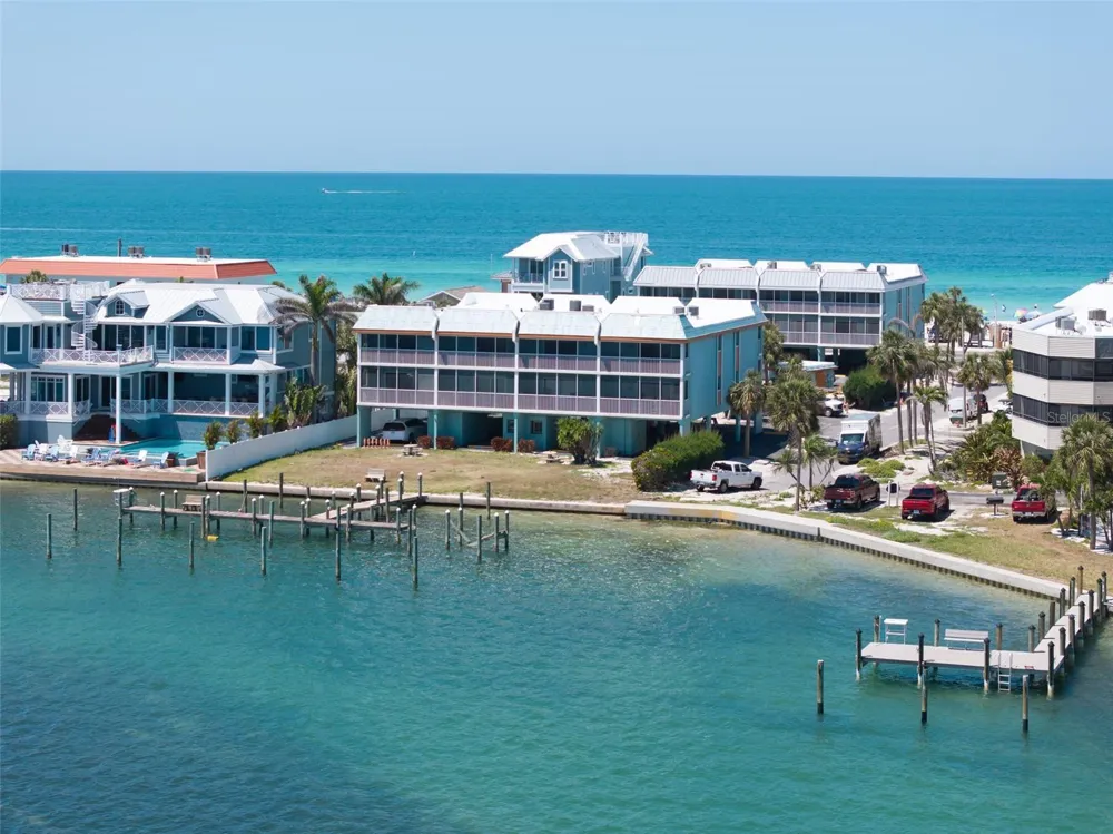 901 GULF DRIVE S #14 Bradenton Beach, FL 34217