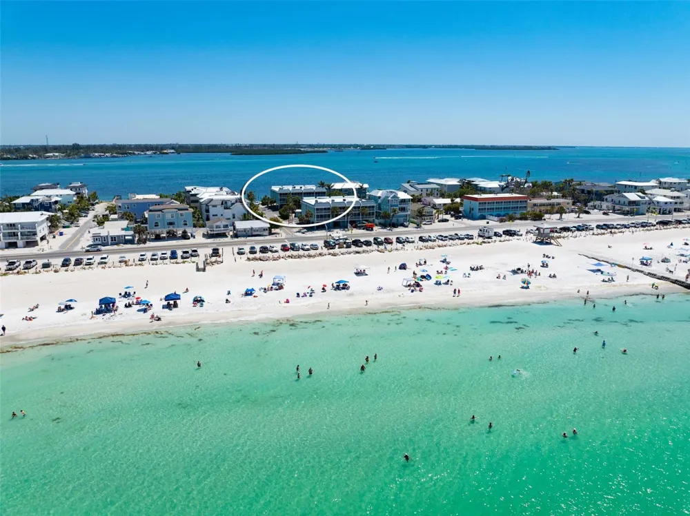 901 GULF DRIVE S #14 Bradenton Beach, FL 34217