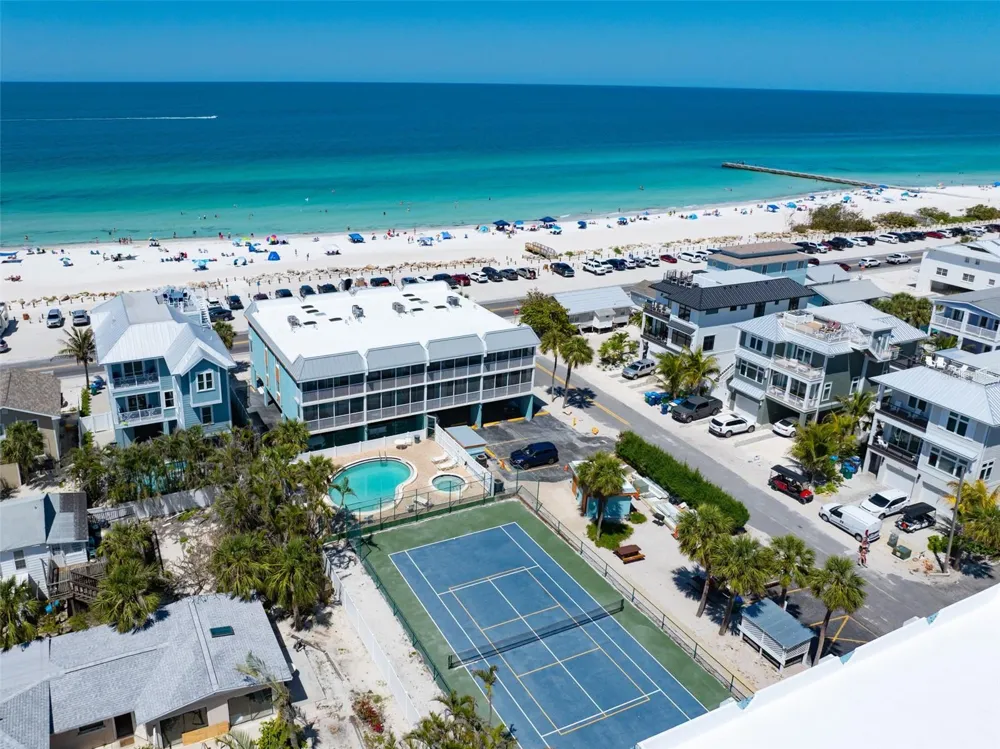 901 GULF DRIVE S #14 Bradenton Beach, FL 34217