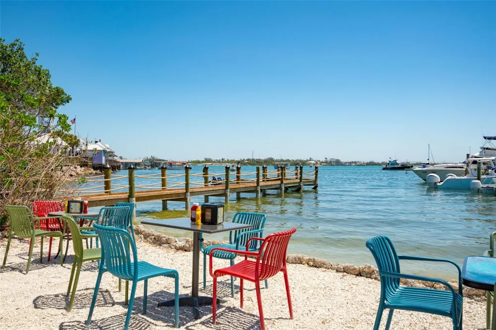 901 GULF DRIVE S #14 Bradenton Beach, FL 34217