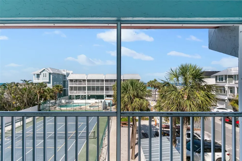 901 GULF DRIVE S #14 Bradenton Beach, FL 34217