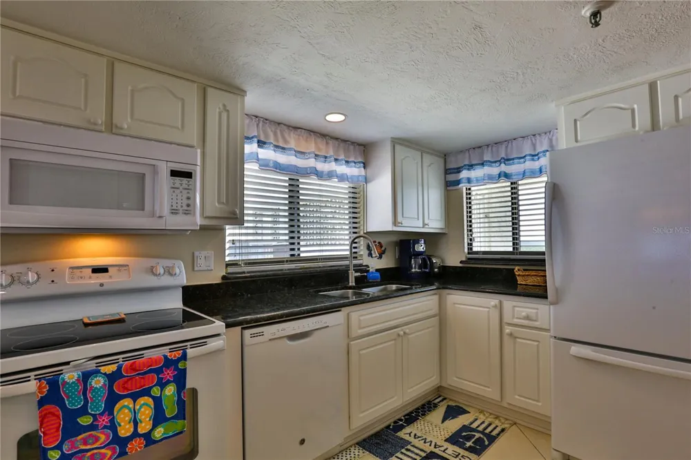 5301 S ATLANTIC AVENUE #73 New Smyrna Beach, FL 32169