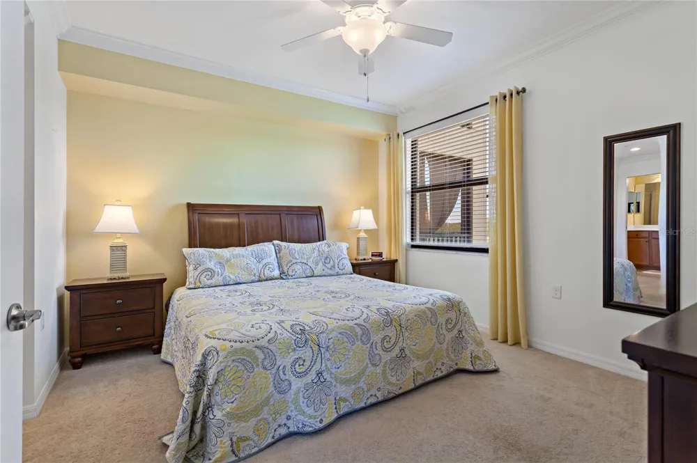 7015 RIVER HAMMOCK DRIVE #208 Bradenton, FL 34212