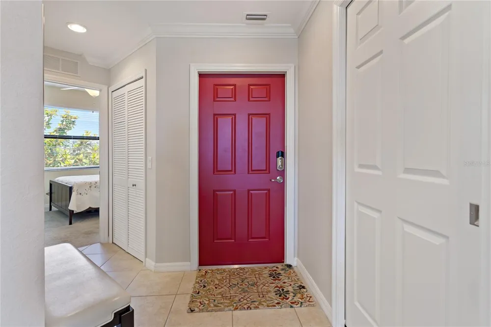 7015 RIVER HAMMOCK DRIVE #208 Bradenton, FL 34212