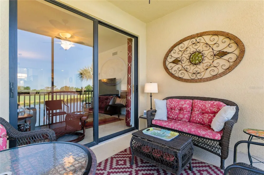 7015 RIVER HAMMOCK DRIVE #208 Bradenton, FL 34212