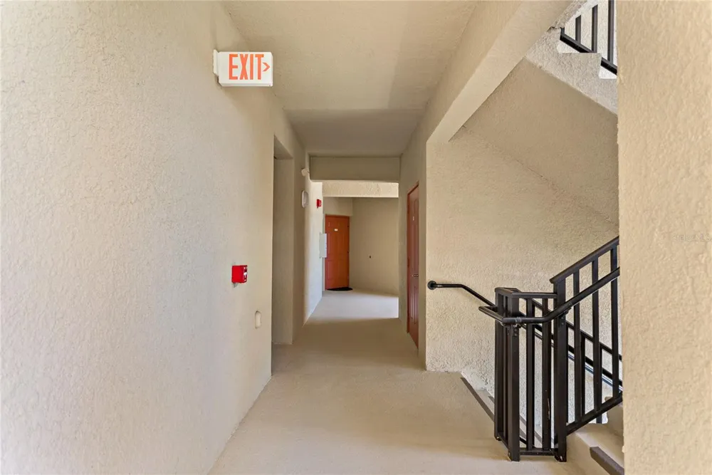 7015 RIVER HAMMOCK DRIVE #208 Bradenton, FL 34212