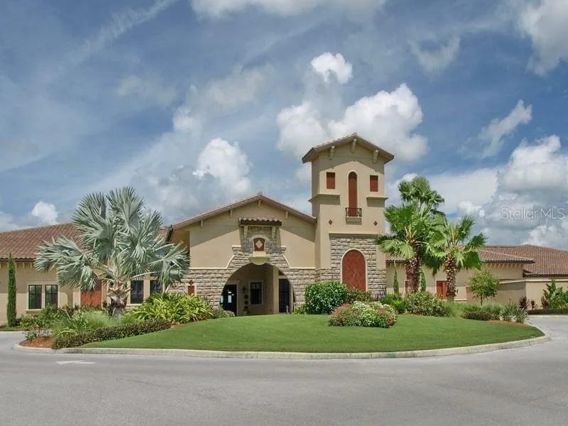 7015 RIVER HAMMOCK DRIVE #208 Bradenton, FL 34212