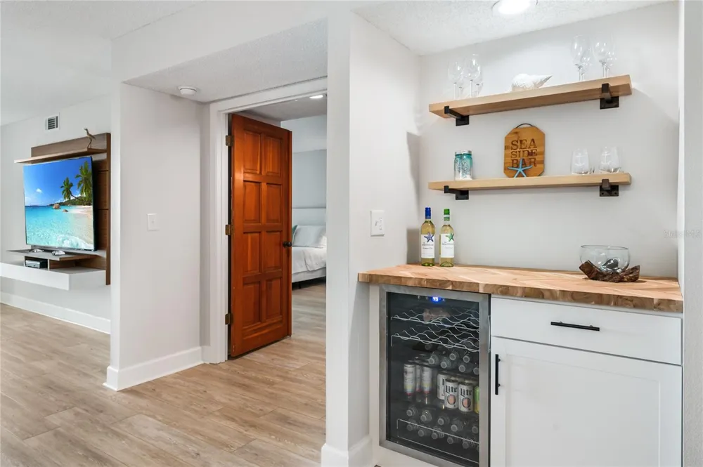 1007 GULF DRIVE #106 Bradenton Beach, FL 34217