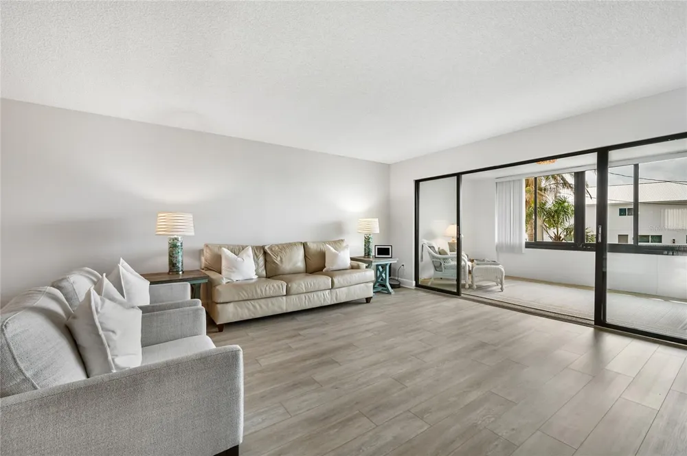1007 GULF DRIVE #106 Bradenton Beach, FL 34217