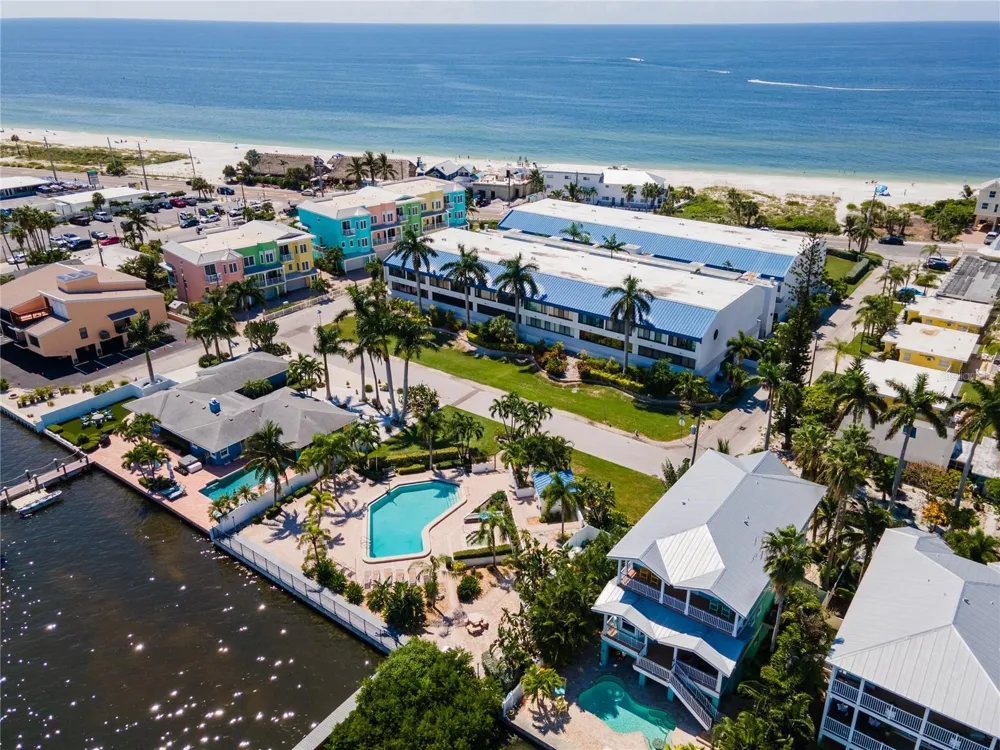 1007 GULF DRIVE #106 Bradenton Beach, FL 34217