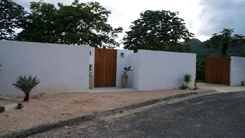1 1  BO ANGELES, EL CORCHO