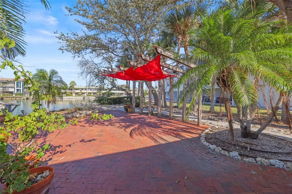 11921 LAGOON LANE Treasure Island, FL 33706