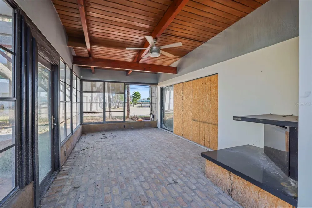 11921 LAGOON LANE Treasure Island, FL 33706