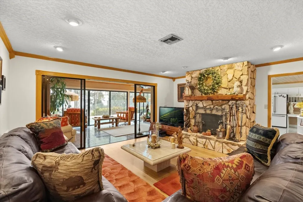 4345 CORLEY ISLAND ROAD Leesburg, FL 34748