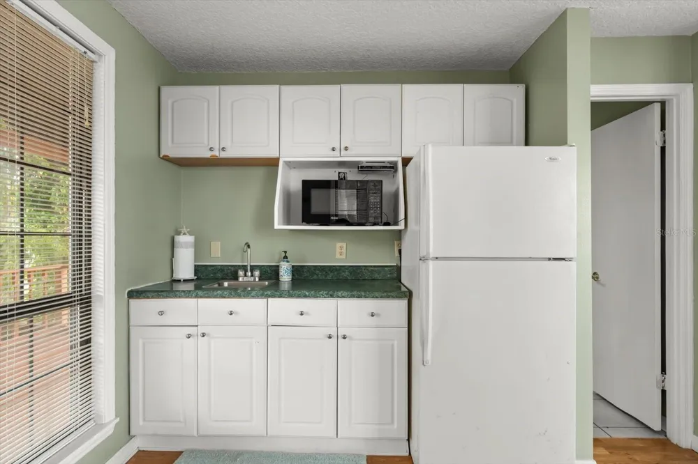 4345 CORLEY ISLAND ROAD Leesburg, FL 34748