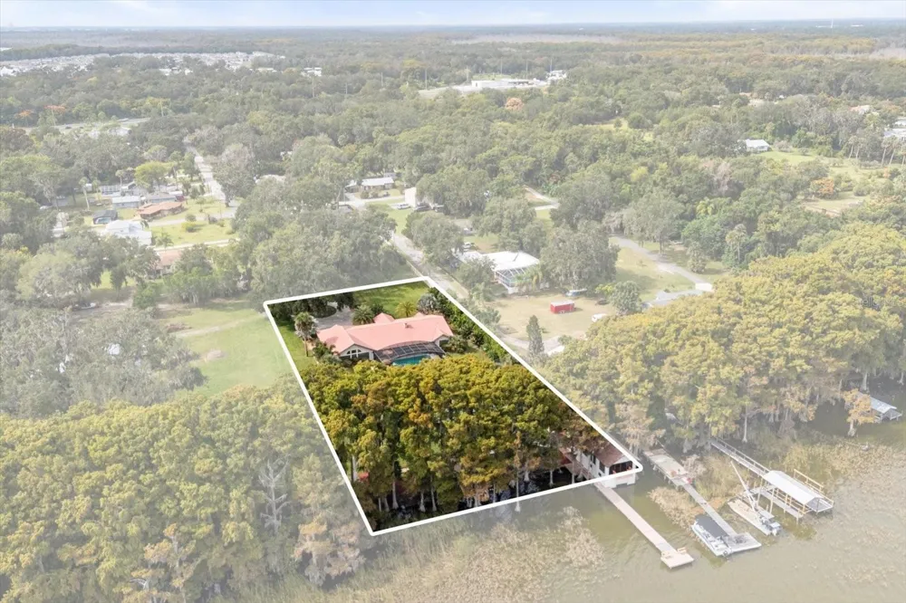 4345 CORLEY ISLAND ROAD Leesburg, FL 34748