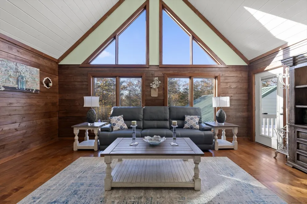 504 Wolf Run Cloudland, GA 30731
