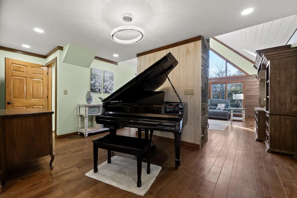 504 Wolf Run Cloudland, GA 30731