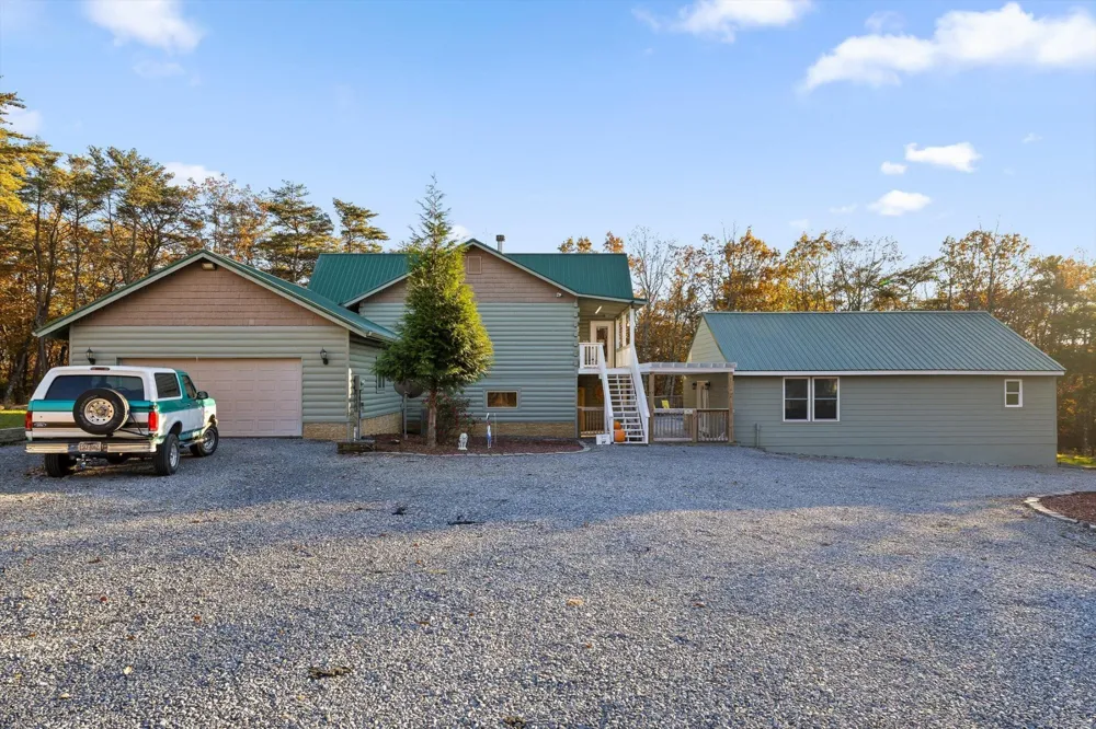 504 Wolf Run Cloudland, GA 30731