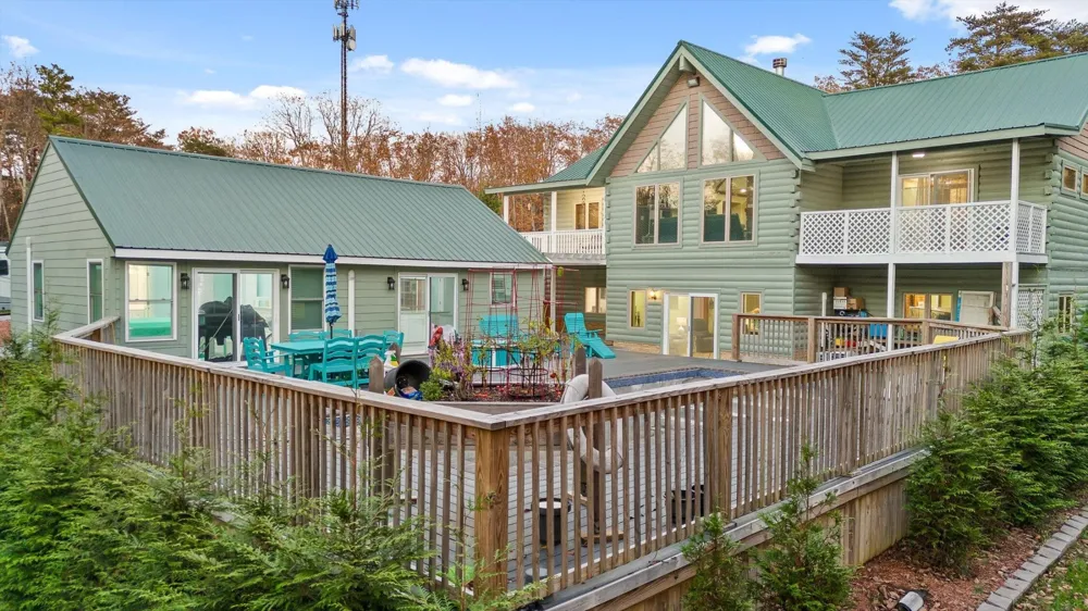 504 Wolf Run Cloudland, GA 30731
