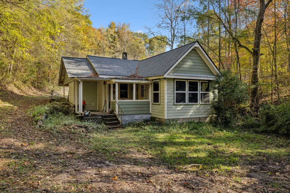 7489 Shoals Branch Rd Primm Springs, TN 38476